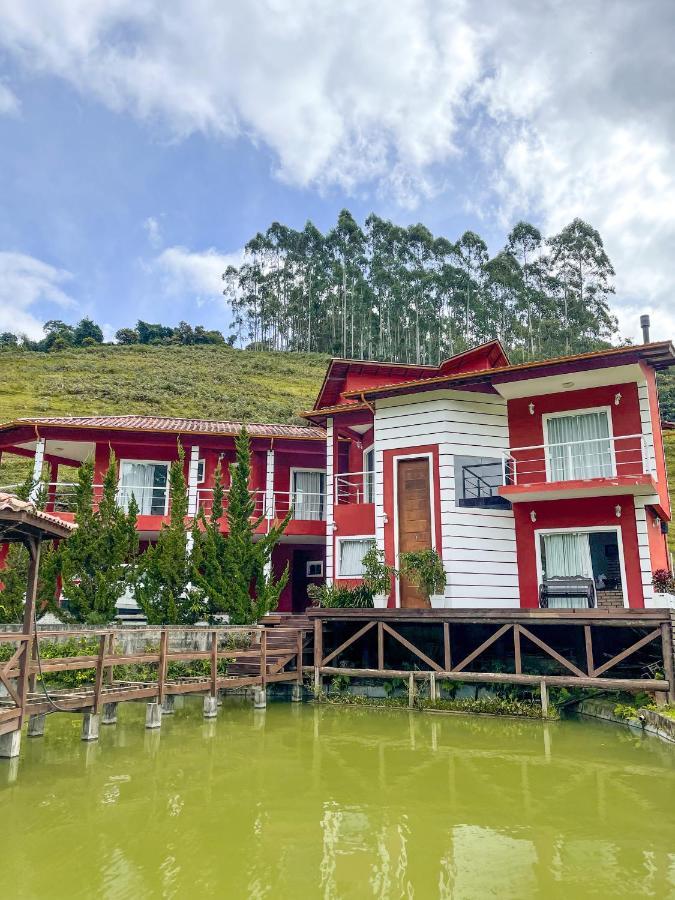 Ampla Casa De Campo - Afaven Aguas Mornas Eksteriør billede