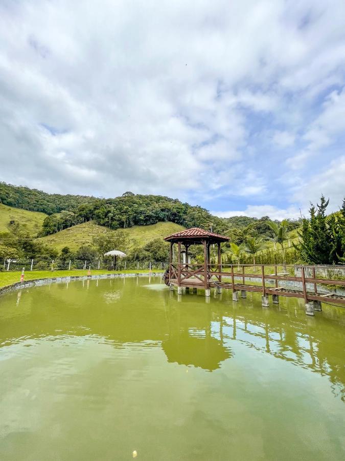 Ampla Casa De Campo - Afaven Aguas Mornas Eksteriør billede