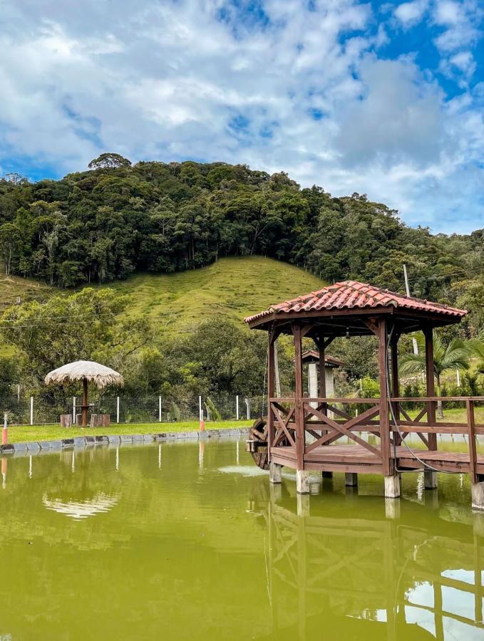 Ampla Casa De Campo - Afaven Aguas Mornas Eksteriør billede
